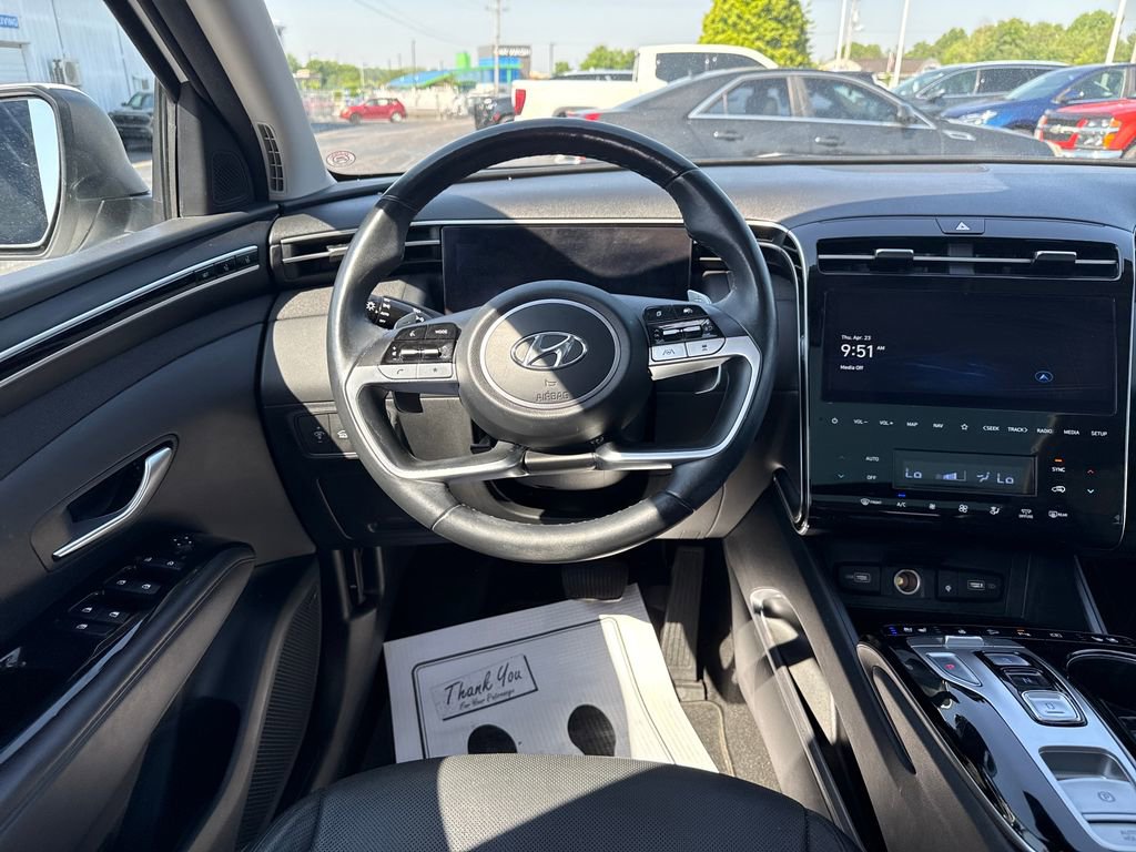 Used 2022 Hyundai Tucson Limited w/ Cargo Package FWD image 17