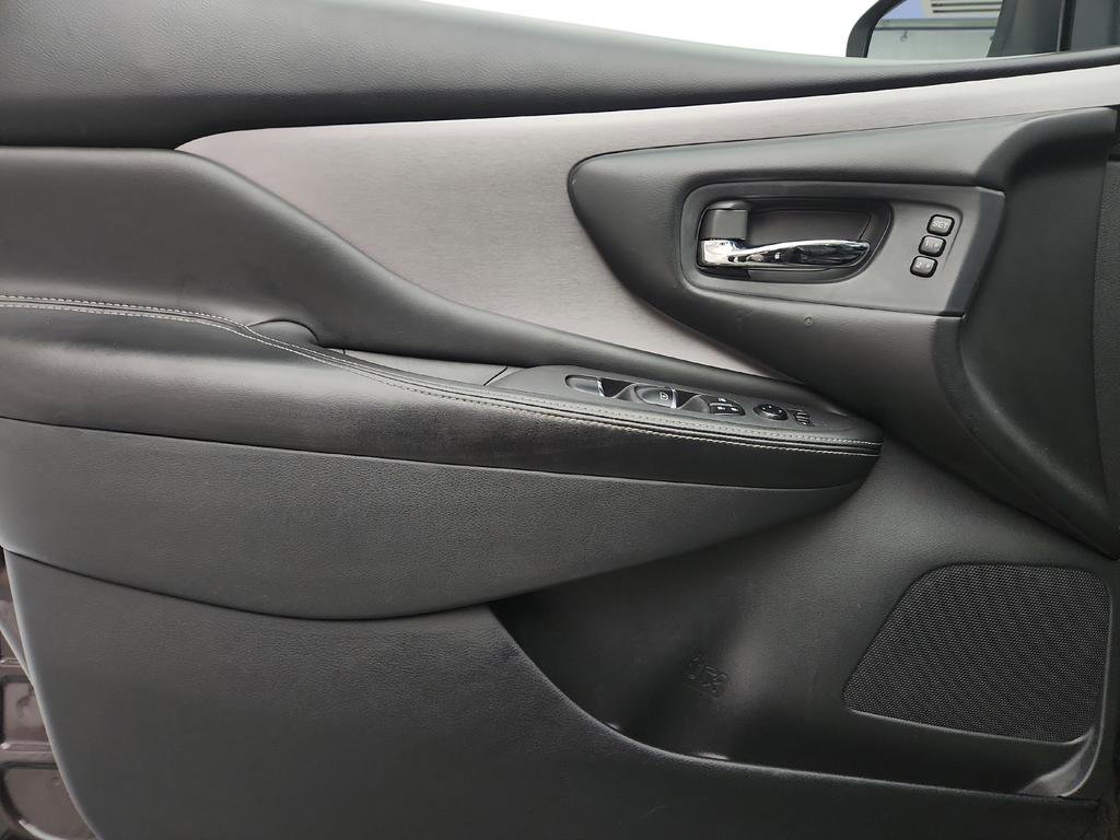 Used 2022 Nissan Murano SL w/ SL Moonroof Package image 28