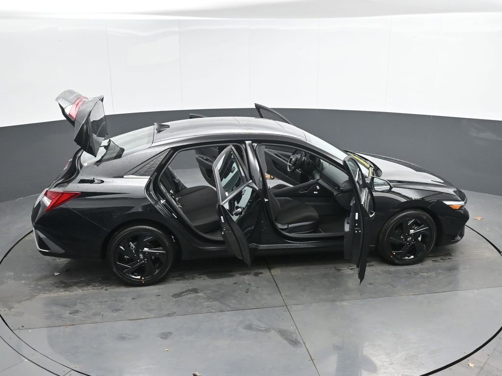 New 2026 Hyundai Elantra SEL Sport image 49