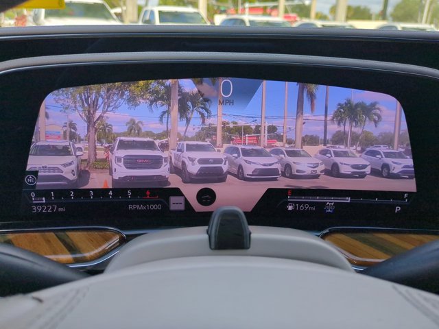 Used 2024 Cadillac Escalade Premium Luxury Platinum AWD/4WD image 27