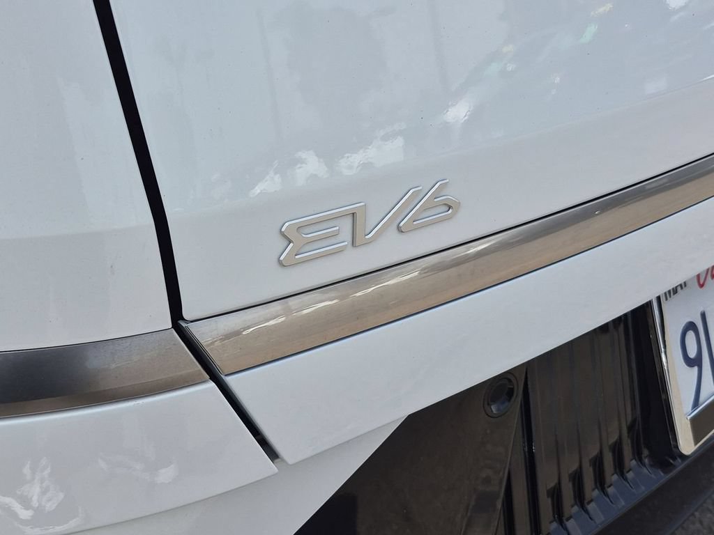 Certified 2024 Kia EV6 Wind w/ Wind Technology Package RWD image 31