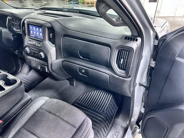 Used 2024 Chevrolet Silverado 1500 Custom w/ Turbomax Blackout Package AWD/4WD image 26
