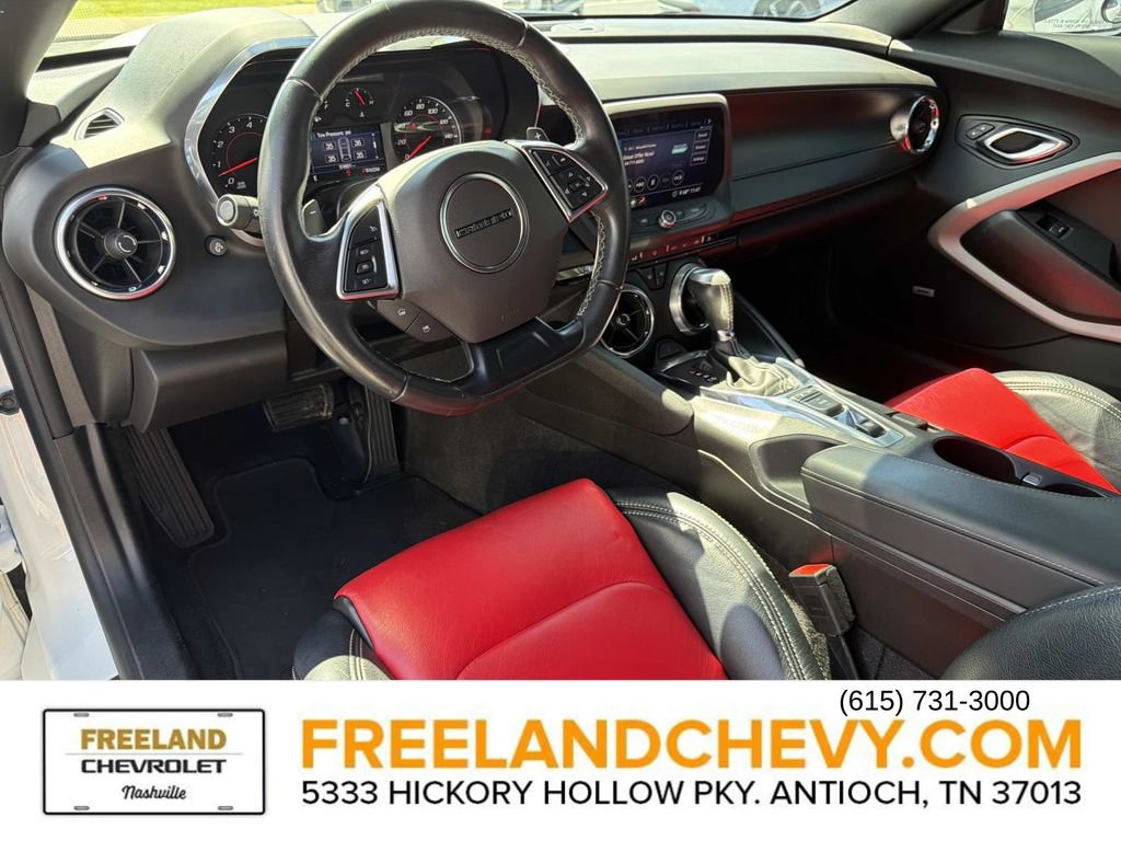 Used 2020 Chevrolet Camaro LT w/ Technology Package RWD image 22