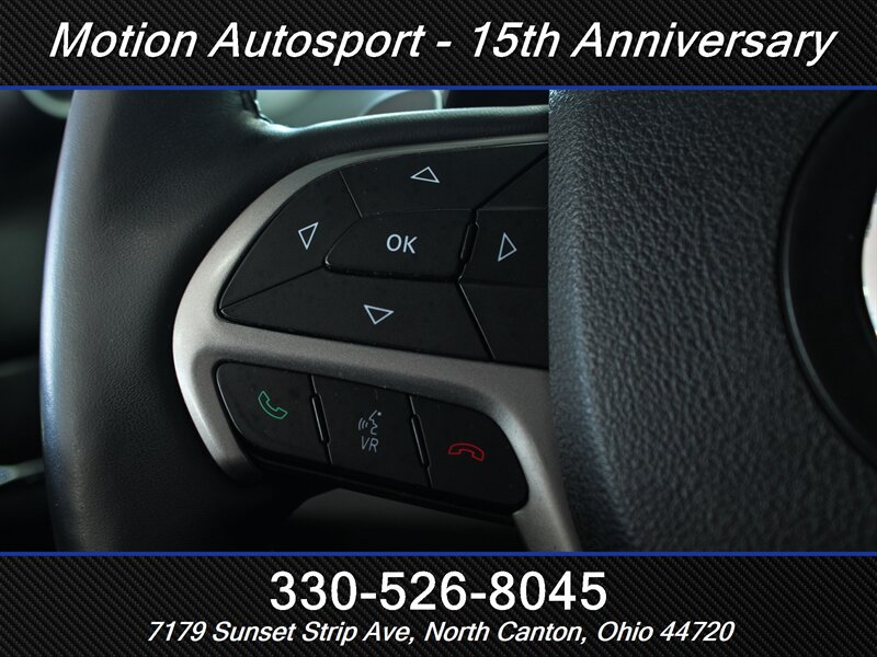 Used 2017 Jeep Grand Cherokee Summit AWD/4WD image 18