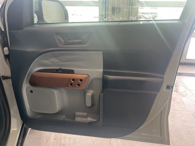 Used 2022 Ford Maverick Lariat w/ Lariat Luxury Package image 10