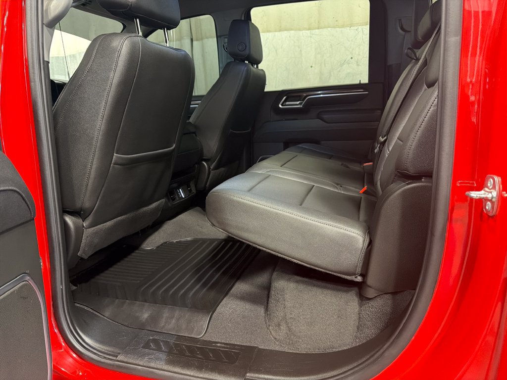 Used 2025 Chevrolet Silverado 2500 LT w/ Trail Boss Package AWD/4WD image 14
