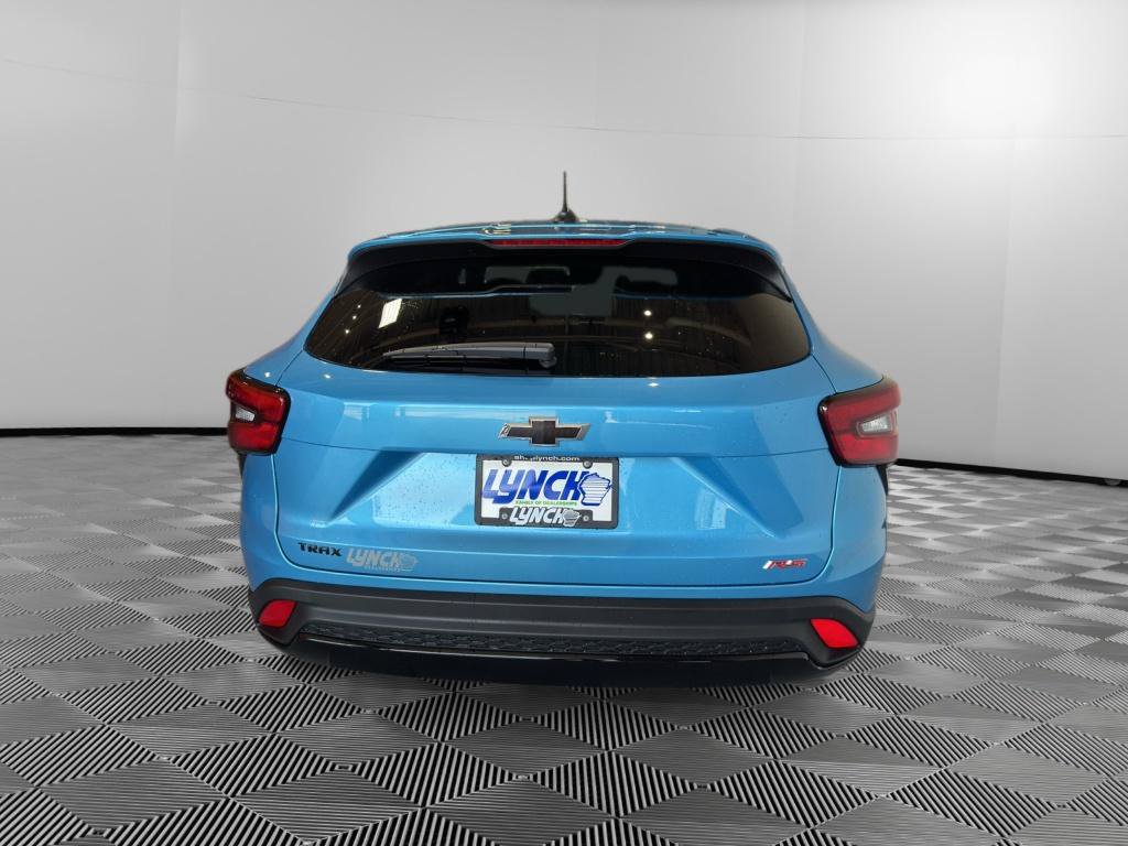 New 2026 Chevrolet Trax RS FWD image 4