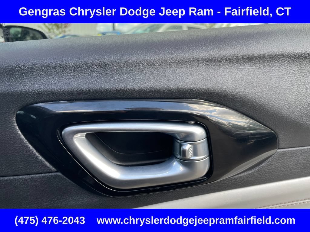 Certified 2025 Jeep Compass Limited AWD/4WD image 23