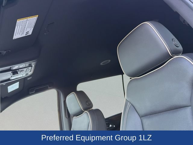 Certified 2024 Chevrolet Suburban Premier RWD image 12