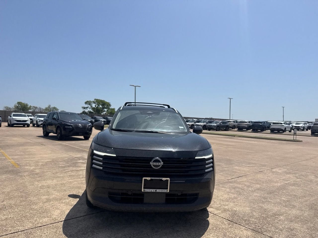 Certified 2025 Nissan Kicks SV w/ SV Premium Package FWD image 4