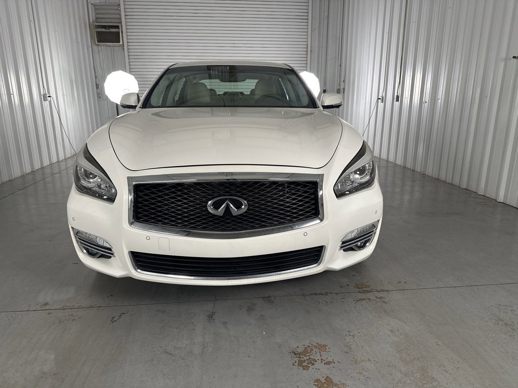 Used 2015 INFINITI Q70 L 3.7 image 2