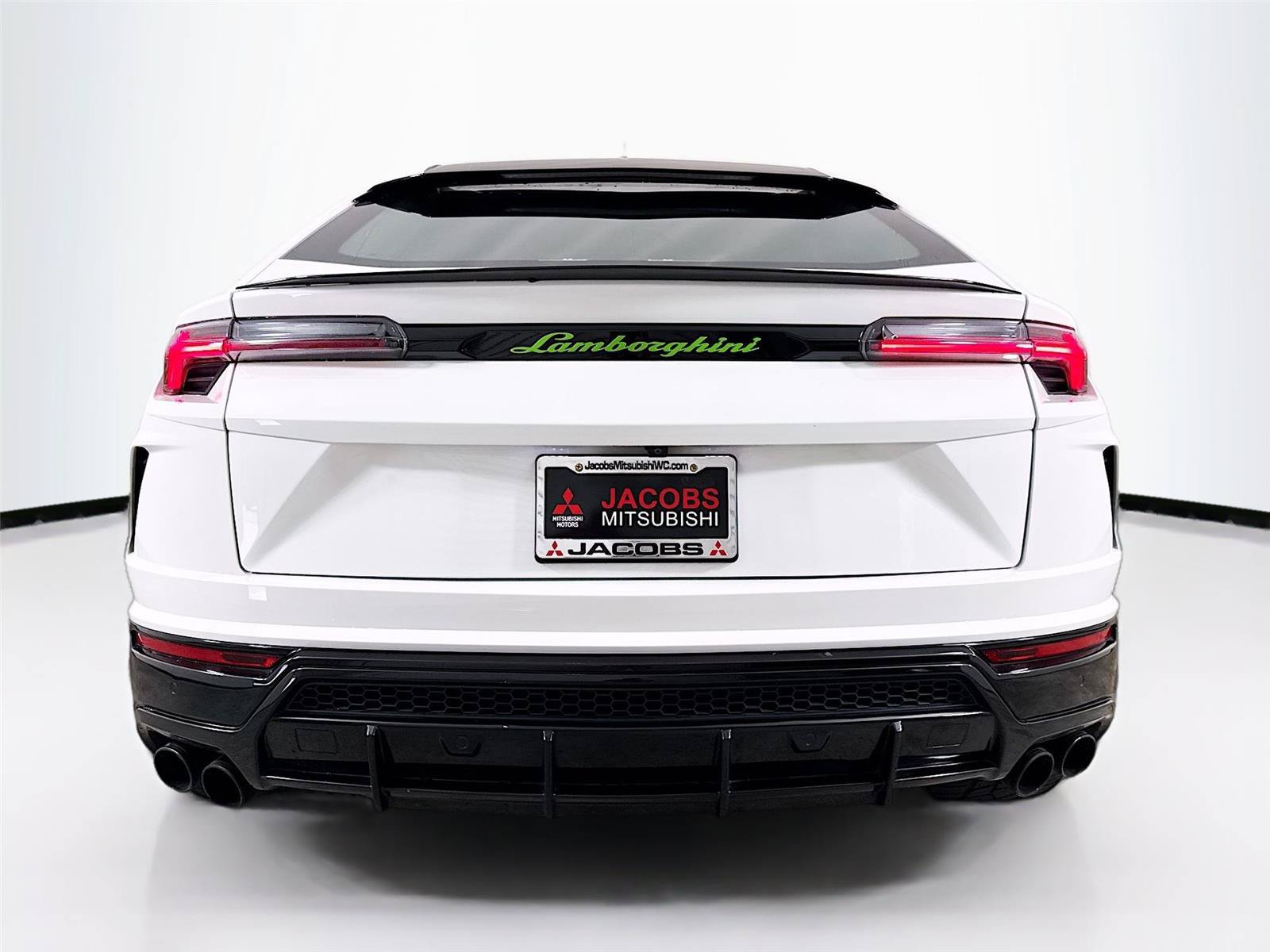 Used 2019 Lamborghini Urus AWD/4WD image 28