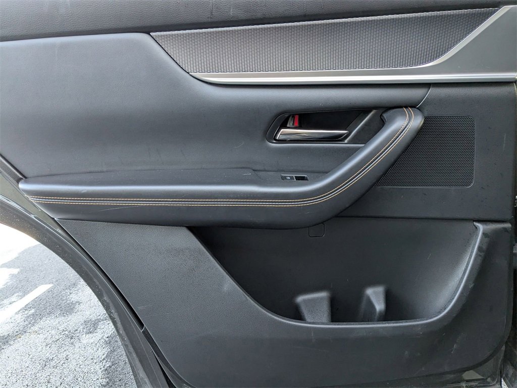 Used 2024 MAZDA CX-90 3.3 Turbo w/ Preferred Plus image 27