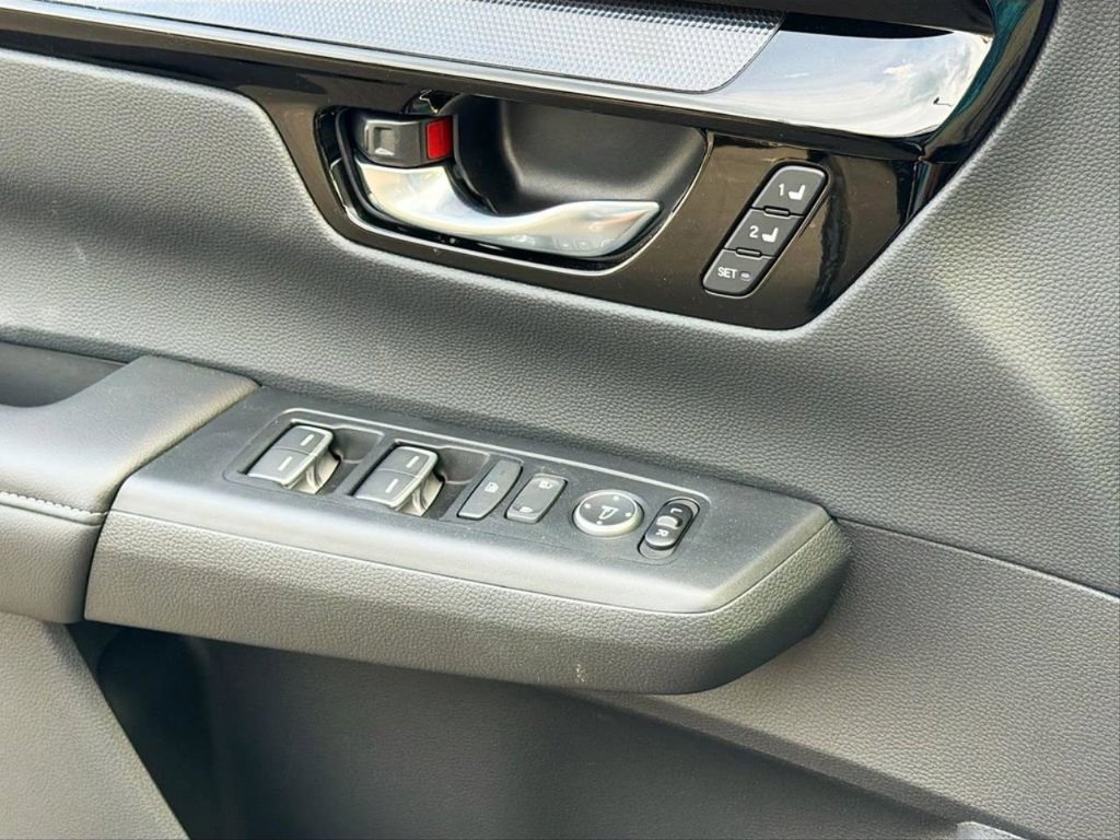 New 2026 Honda CR-V EX-L image 13
