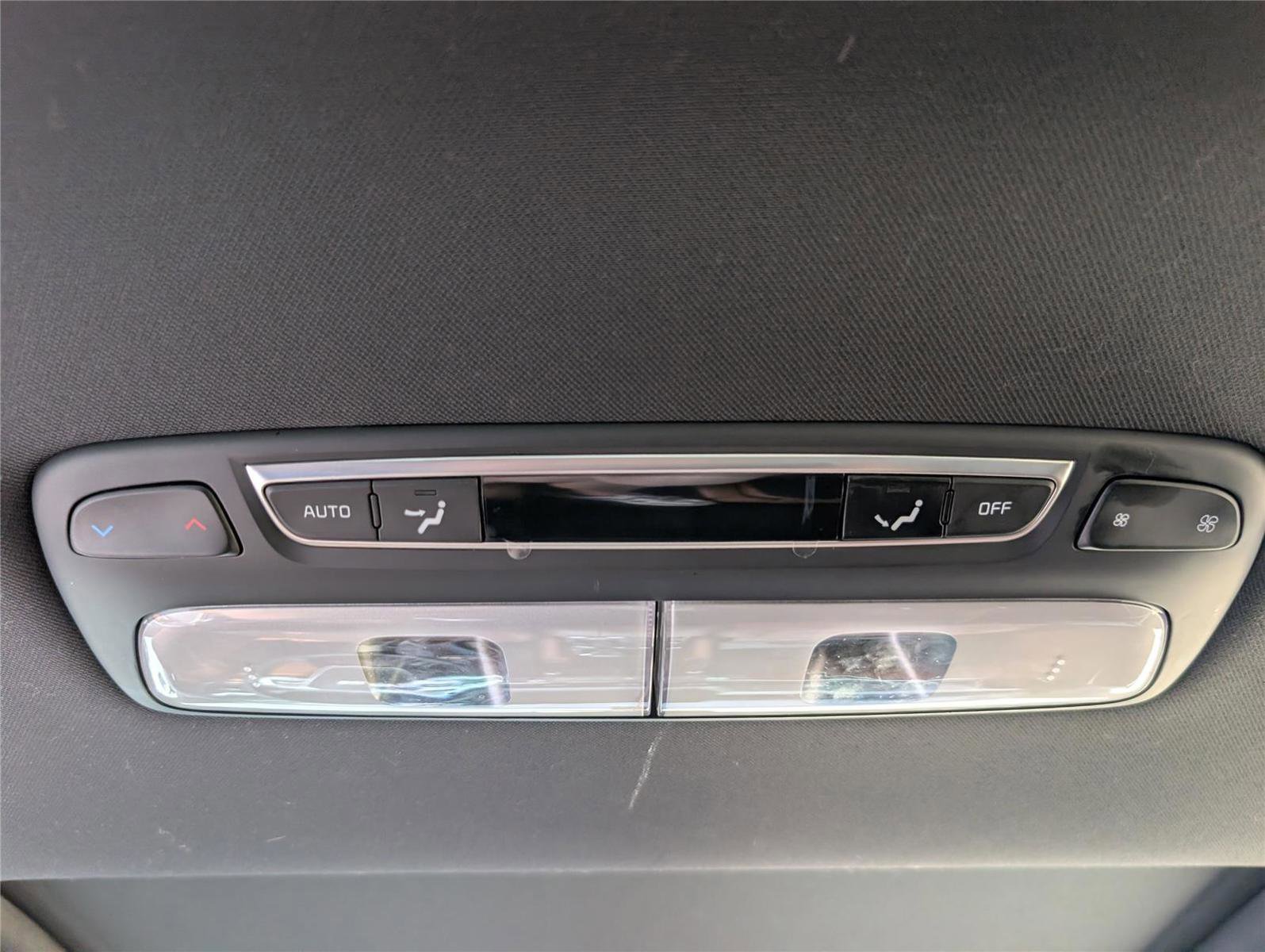 Used 2023 Kia Telluride SX X-Line AWD/4WD image 35