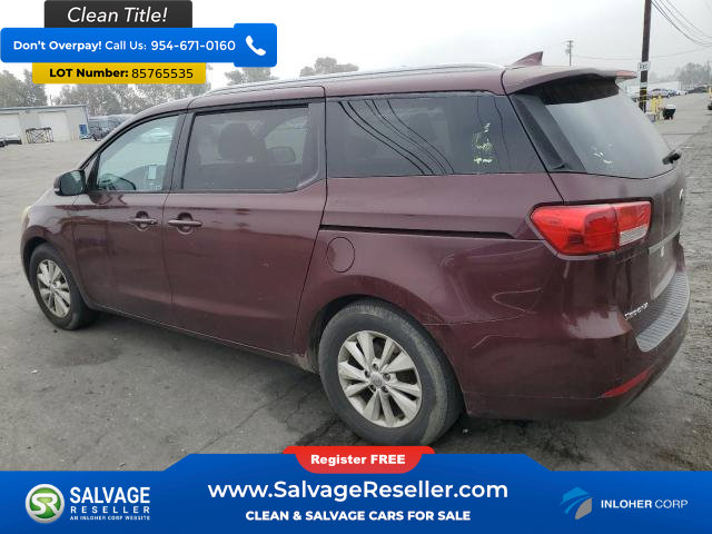 Used 2016 Kia Sedona LX w/ Option Group 020 FWD image 3