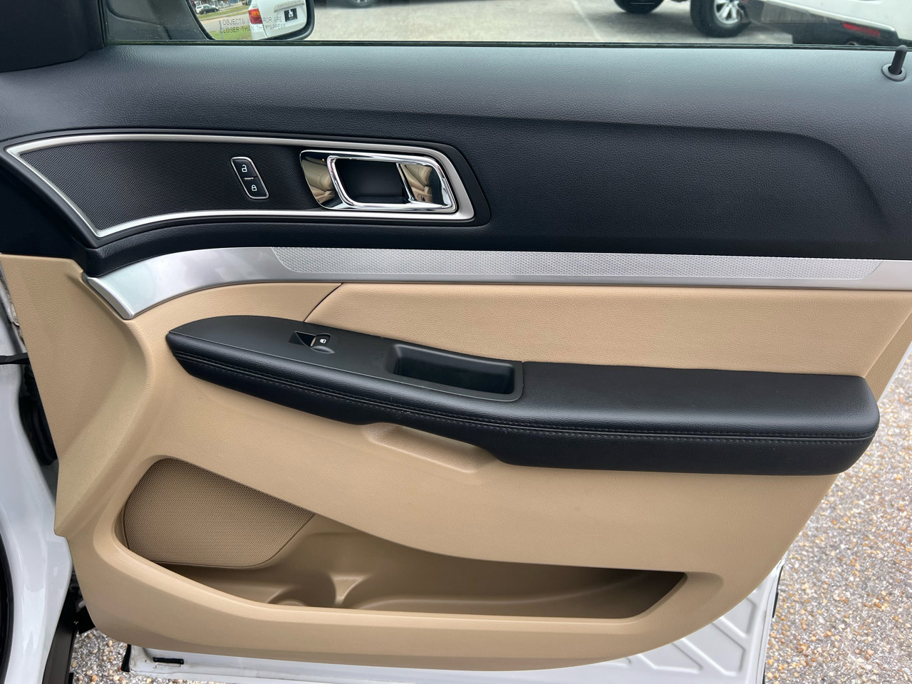 Used 2016 Ford Explorer XLT w/ Equipment Group 202A image 43