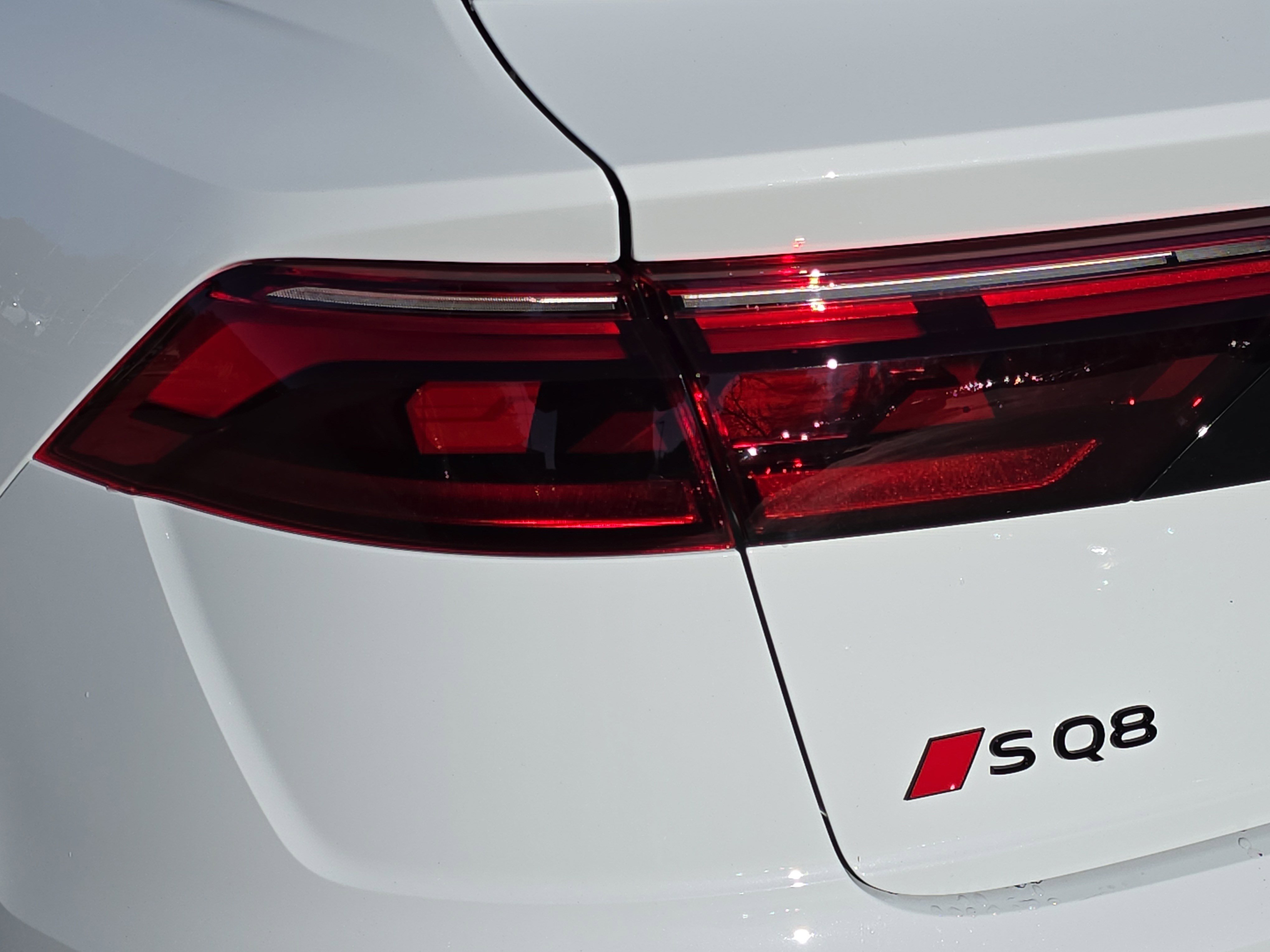 New 2026 Audi SQ8 Prestige image 35