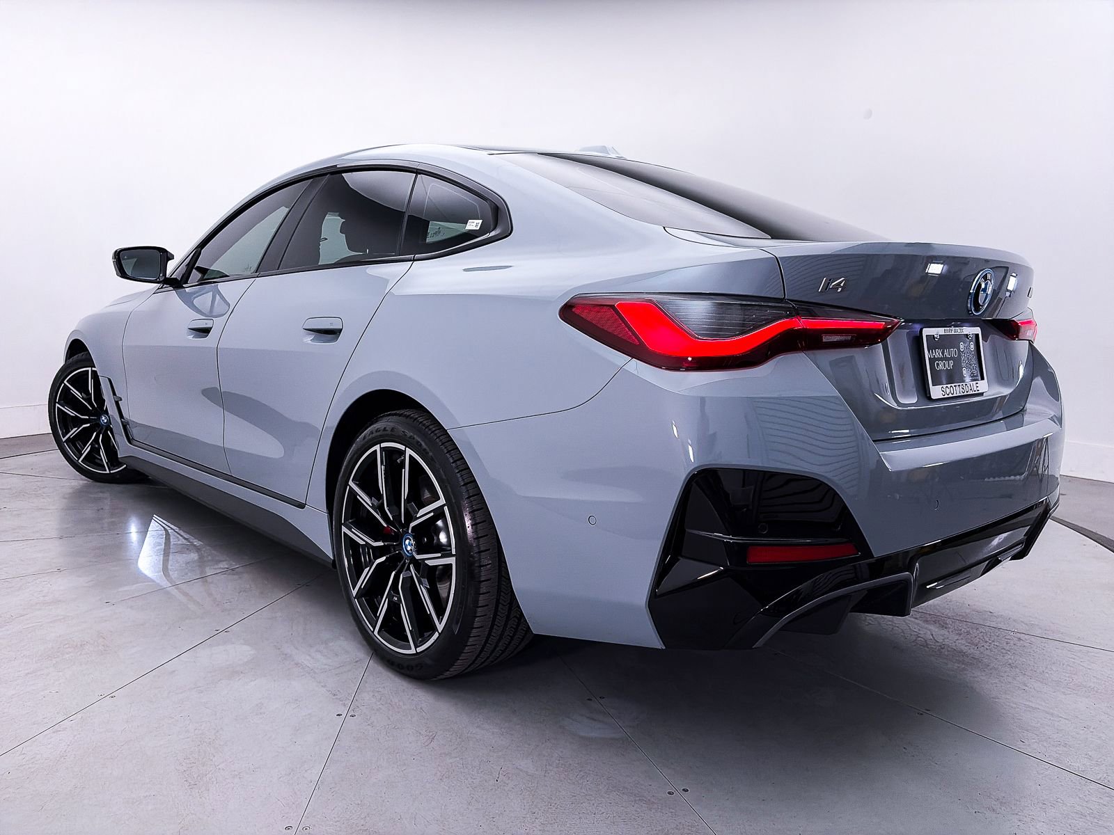Used 2024 BMW i4 M50 AWD/4WD image 2
