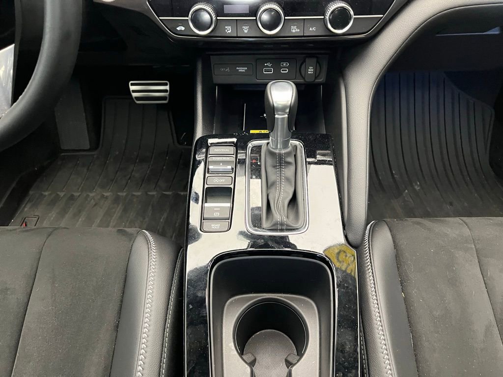 Used 2025 Acura Integra A-Spec FWD image 11