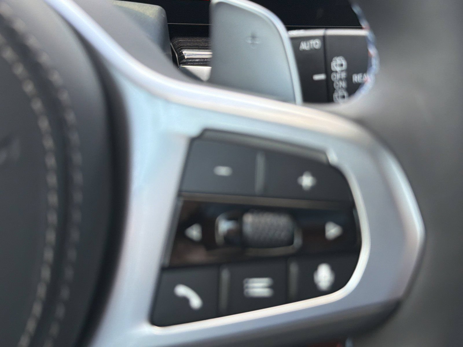New 2026 BMW X5 M60i AWD/4WD image 34
