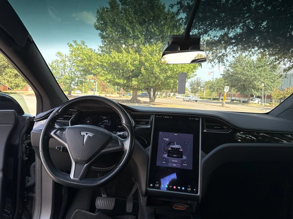 Used 2018 Tesla Model X 75D AWD/4WD image 46