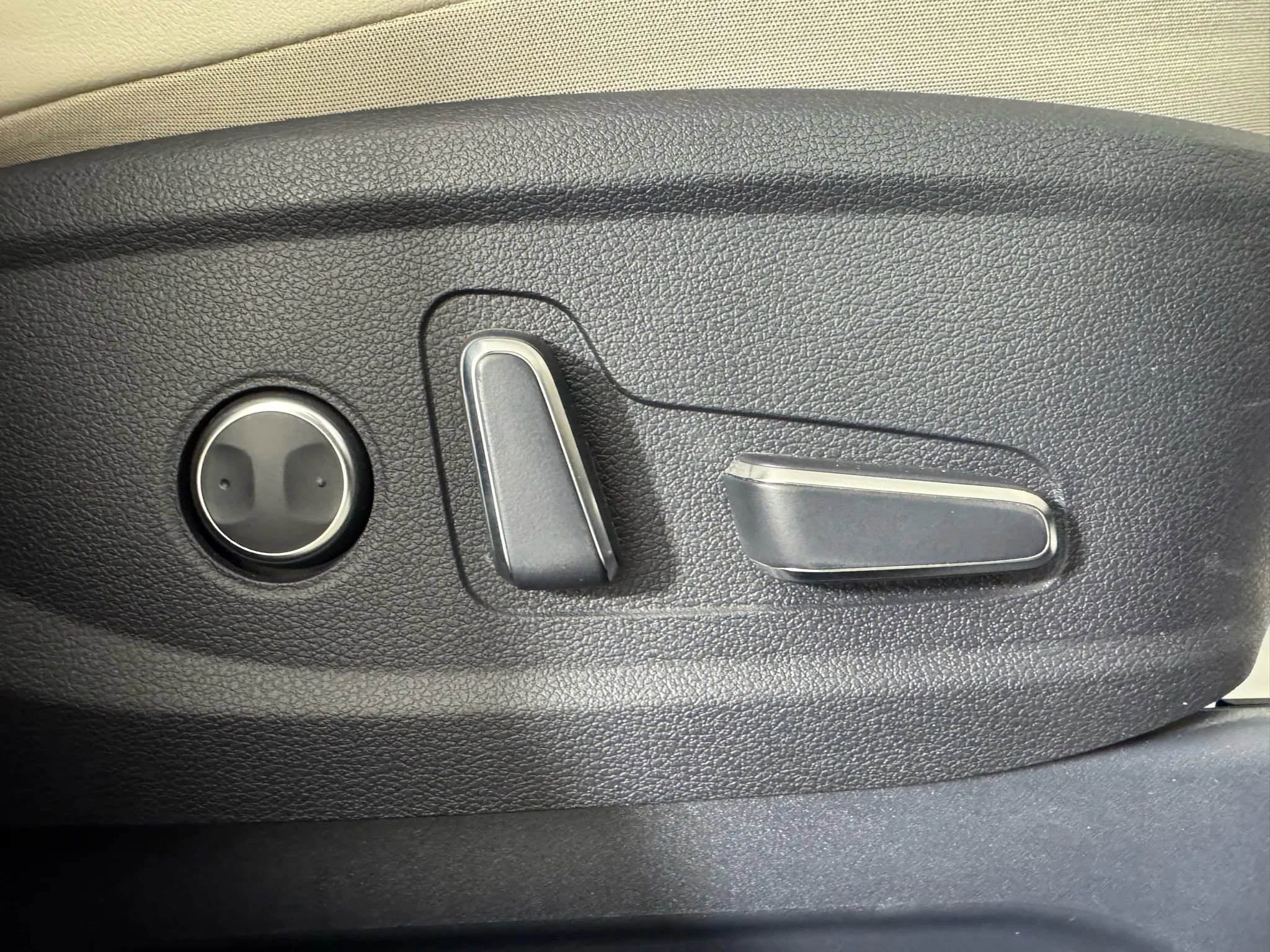 Used 2023 Hyundai Palisade Calligraphy w/ Cargo Package image 39