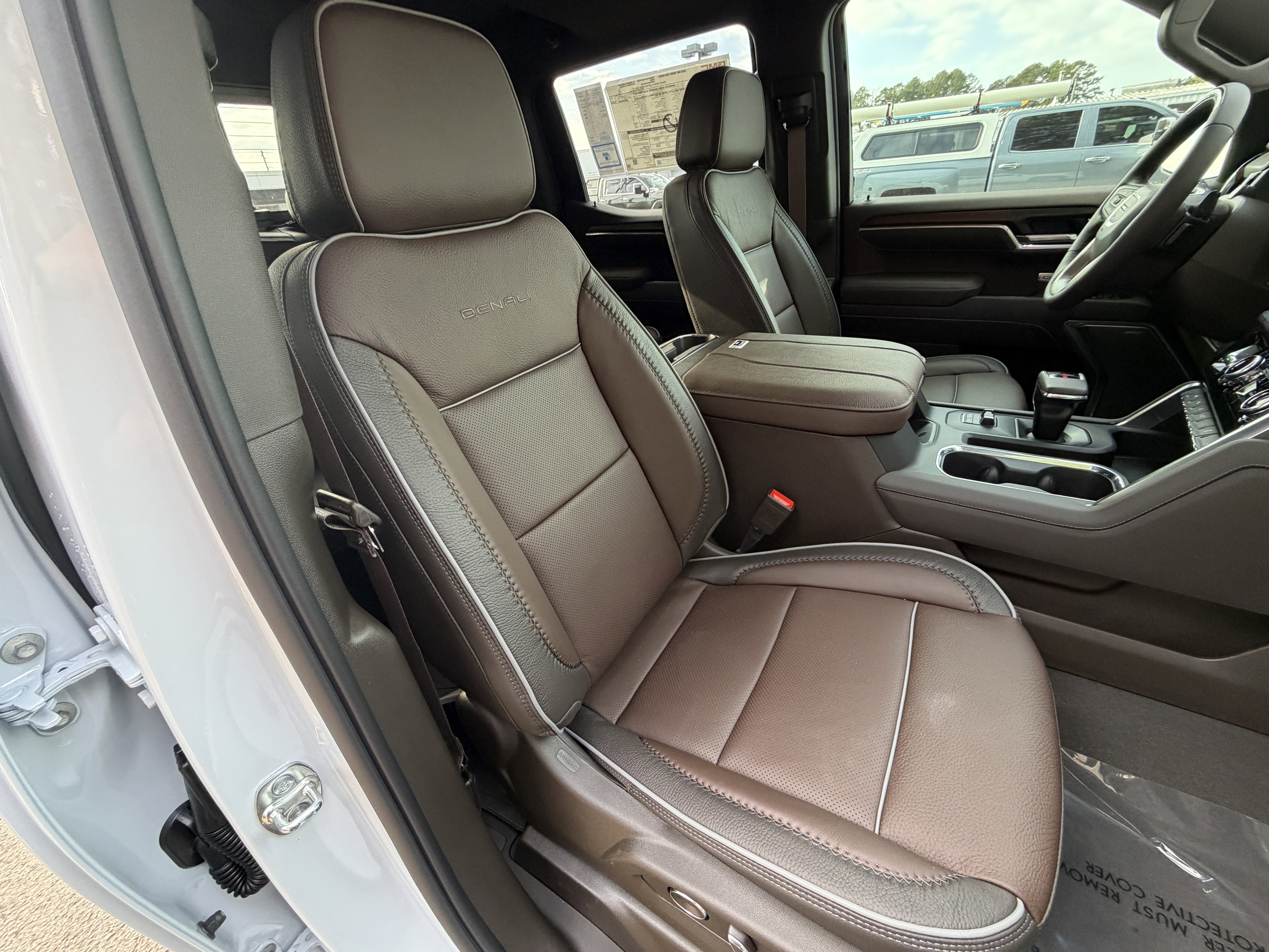 New 2026 GMC Sierra 1500 Denali w/ Denali Reserve Package AWD/4WD image 28