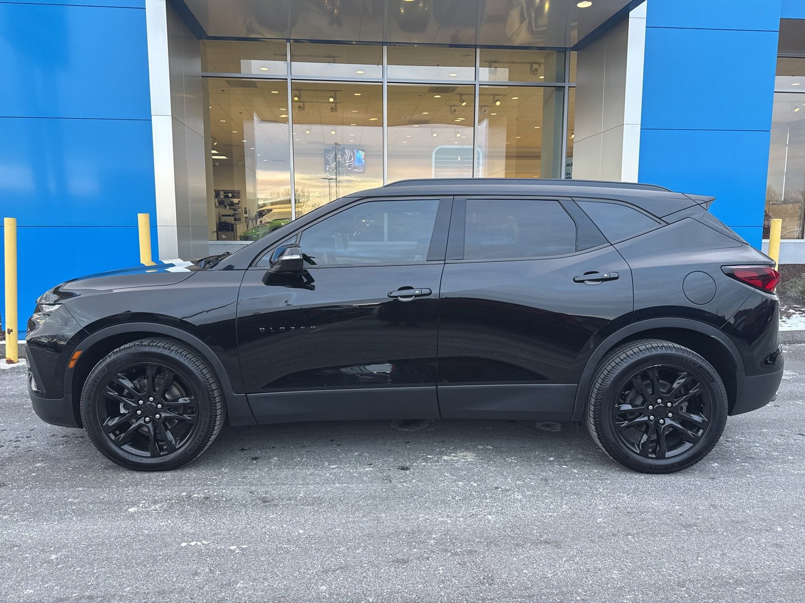 Used 2019 Chevrolet Blazer LT w/ Sun and Wheels Package image 9