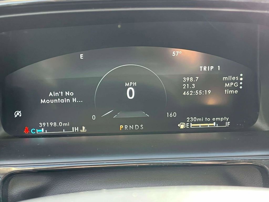 Used 2022 Lincoln Nautilus Reserve w/ Luxury Package image 26