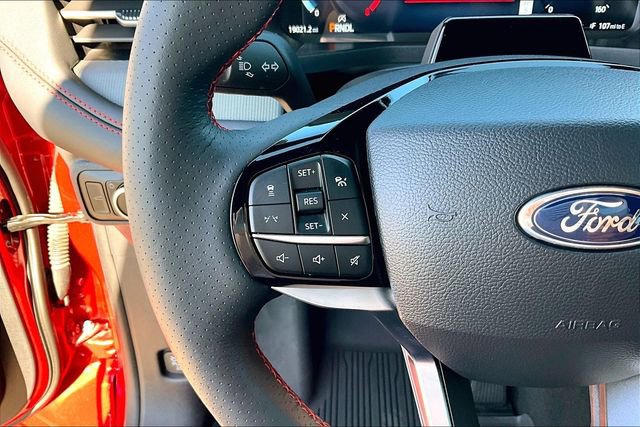 Used 2025 Ford Explorer ST-Line w/ Premium Package image 19