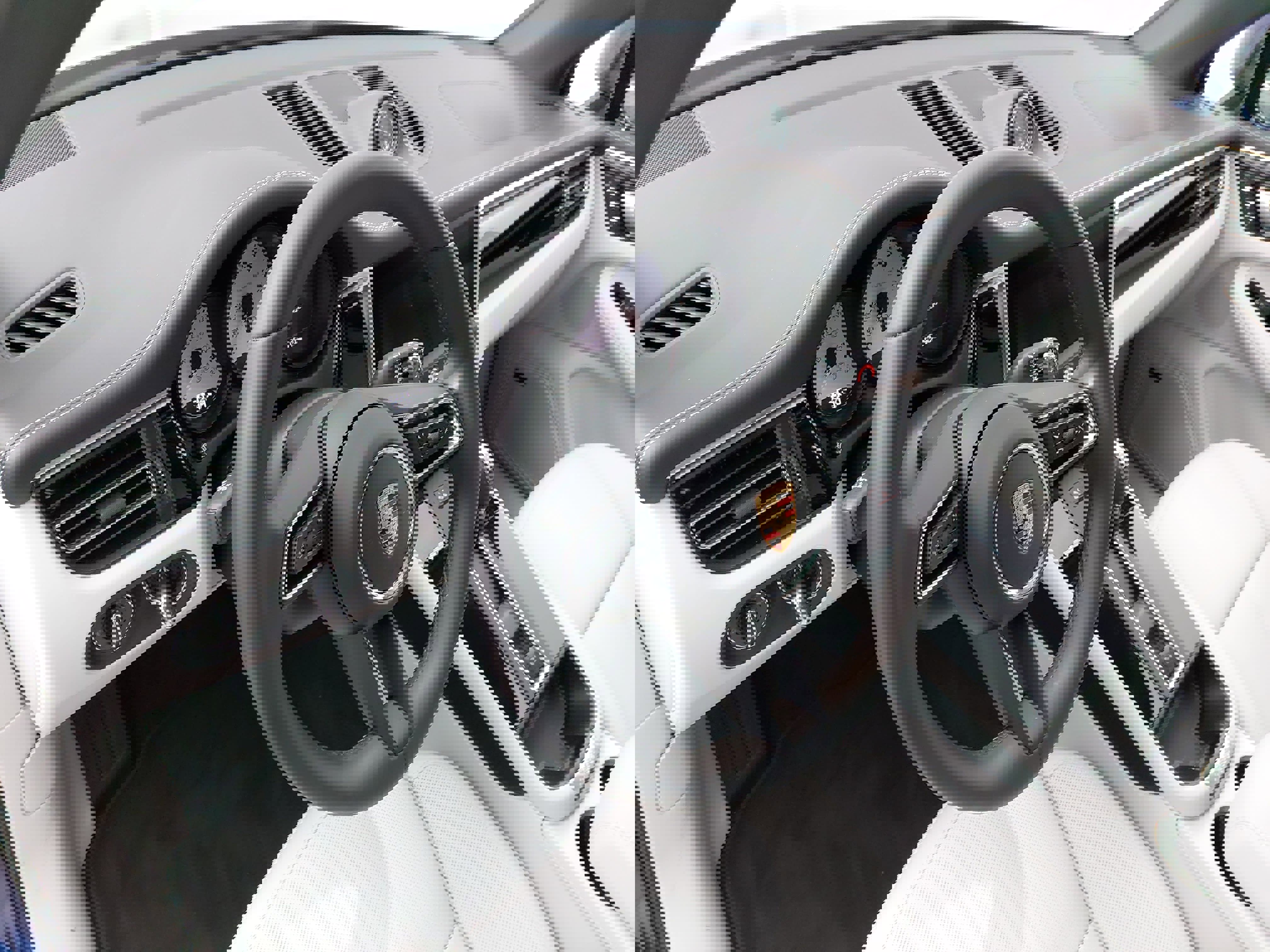 Certified 2026 Porsche Macan image 18