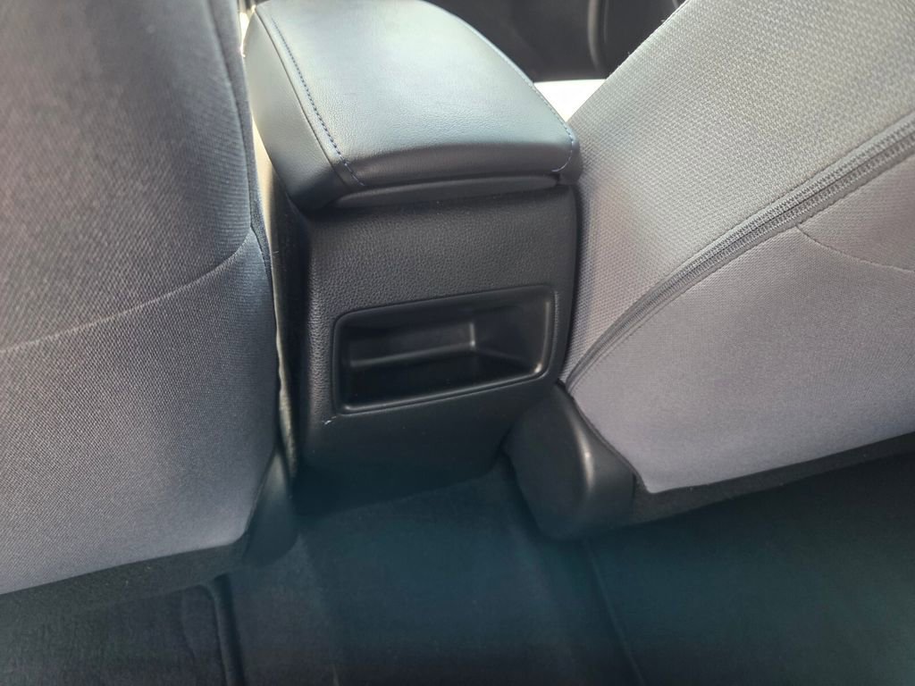 Used 2020 Toyota Corolla SE FWD image 7