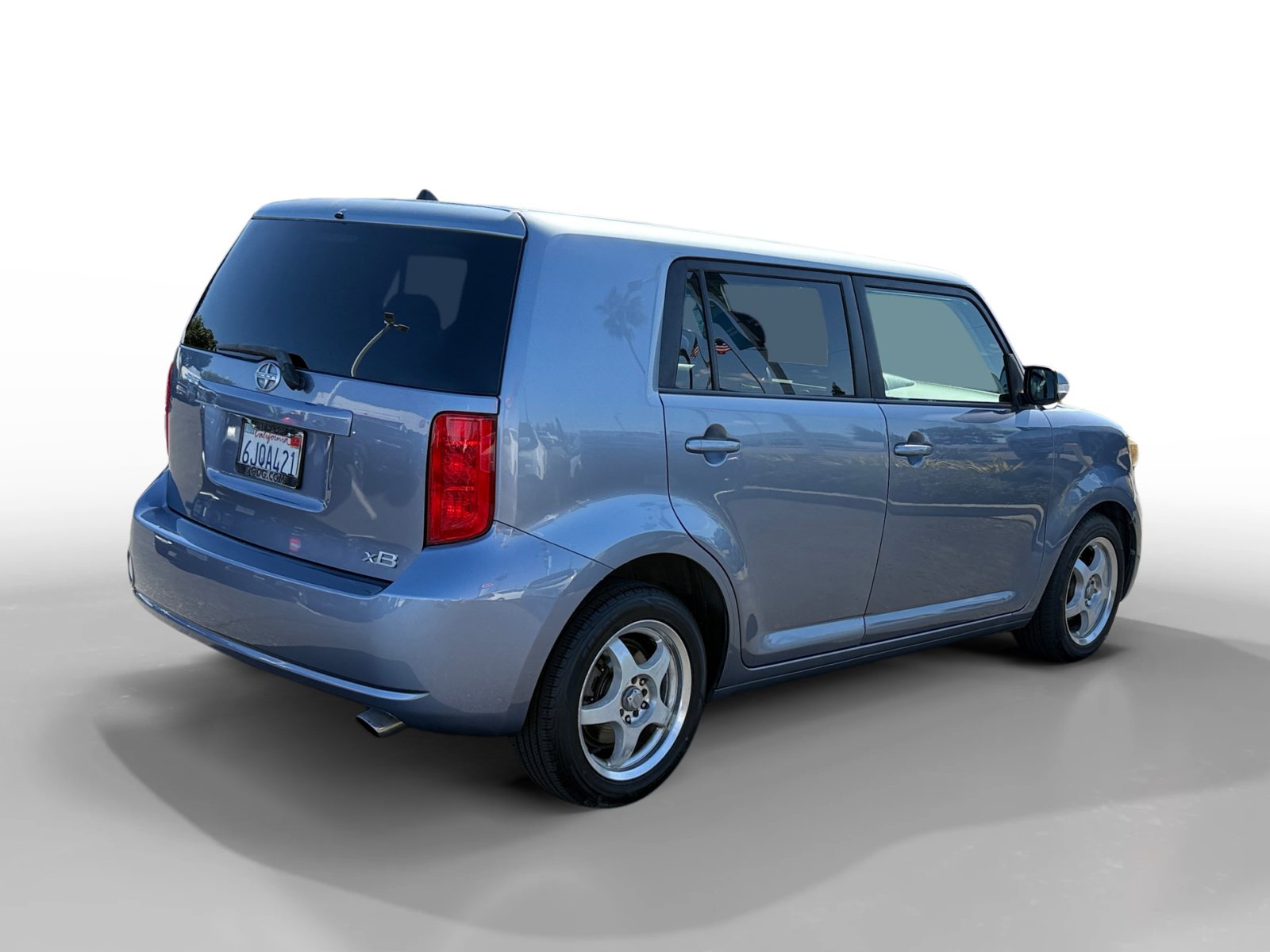 Used 2010 Scion xB FWD image 5