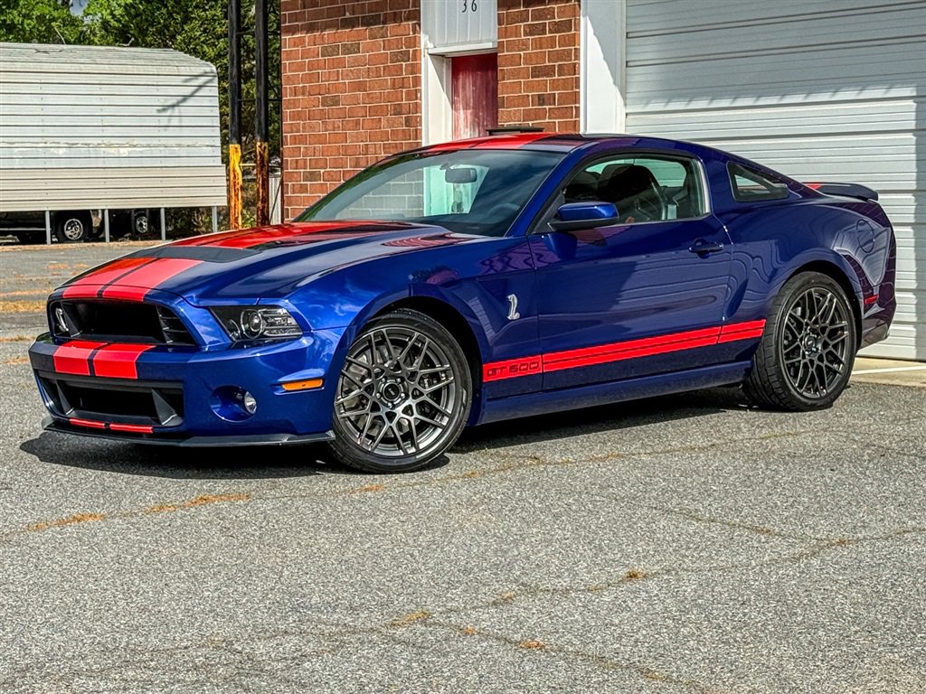 Used 2014 Ford Mustang Shelby GT500 w/ Equipment Group 821A RWD image 8