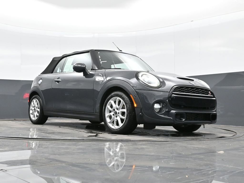 Used 2019 MINI Cooper S image 40