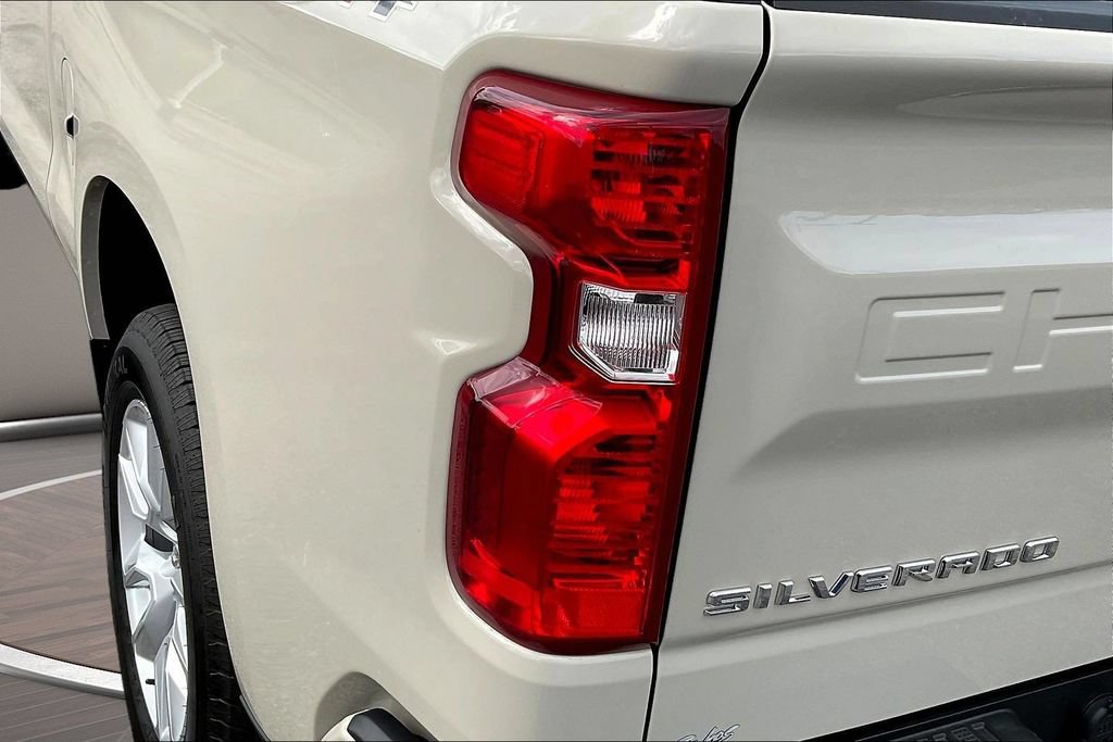 Used 2026 Chevrolet Silverado 1500 Custom AWD/4WD image 27