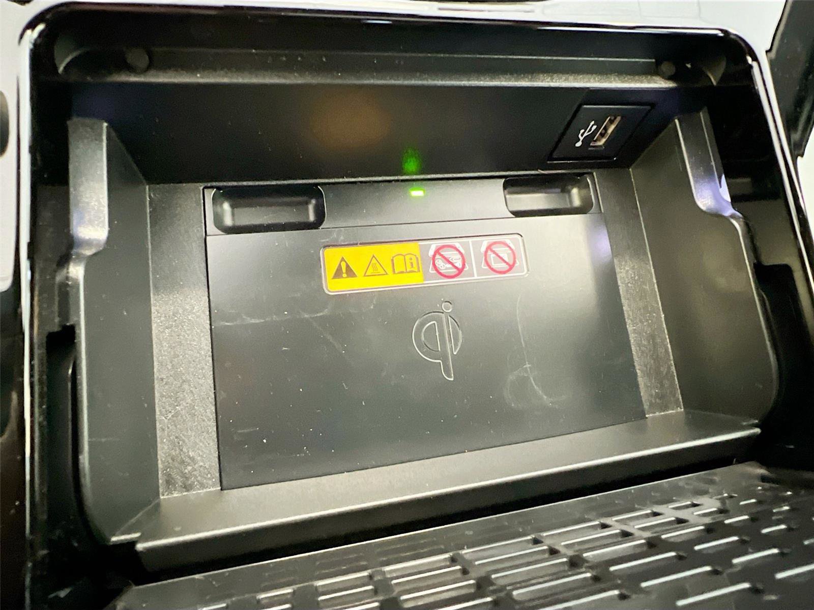 New 2025 Toyota bZ4X AWD image 14