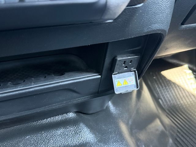 Used 2022 RAM 5500 Tradesman w/ Safety Group image 28