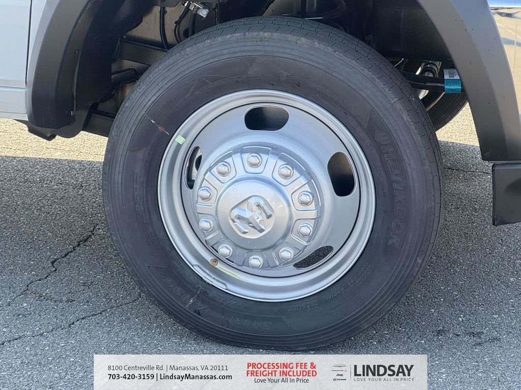 New 2026 RAM 5500 Tradesman image 9