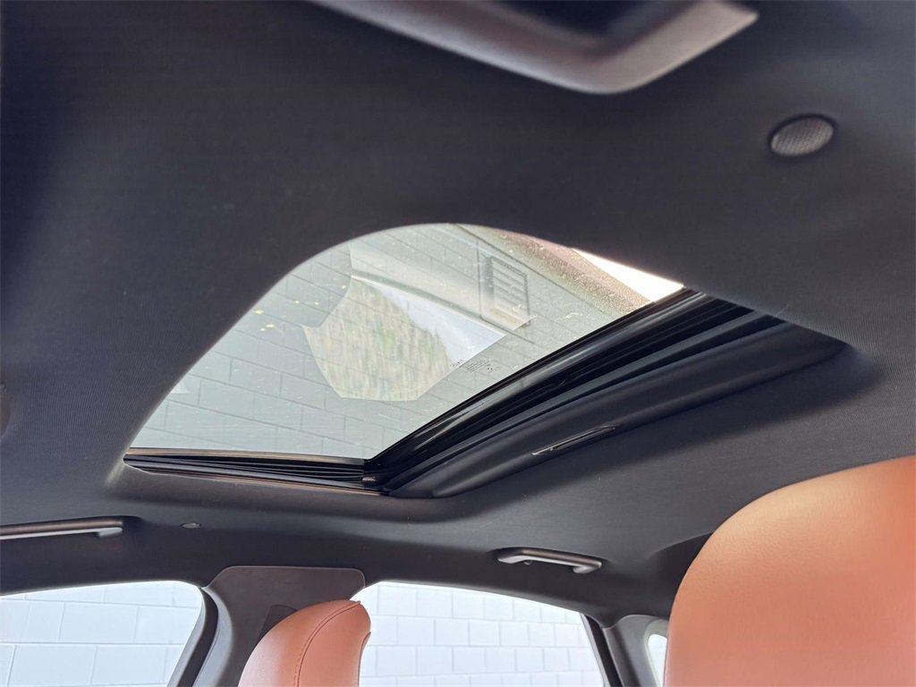 Used 2019 Ford Fusion Energi Titanium image 20