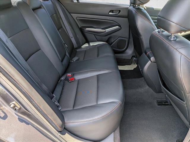 Used 2022 Nissan Altima 2.5 SR FWD image 19