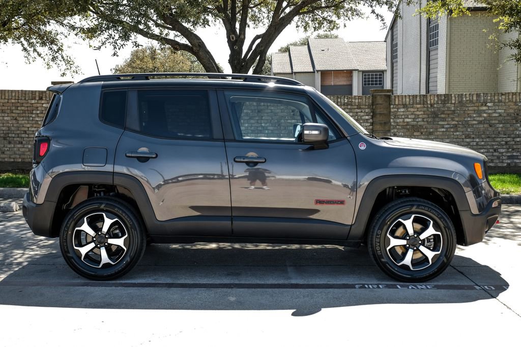 Used 2021 Jeep Renegade Trailhawk image 14