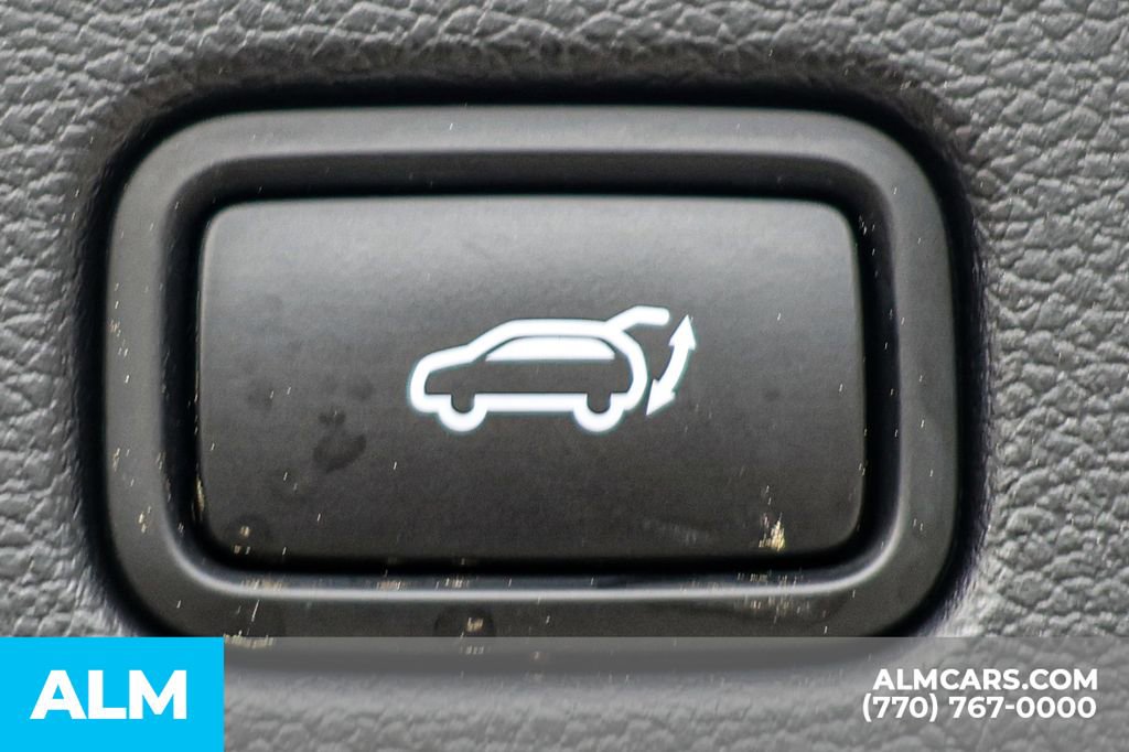 Used 2025 Hyundai Palisade SEL FWD image 25