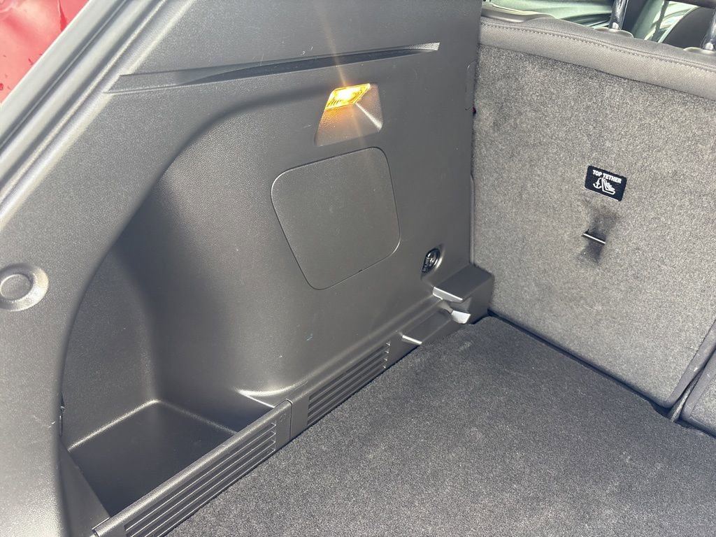 Used 2022 Chevrolet TrailBlazer LT w/ Convenience Package image 11