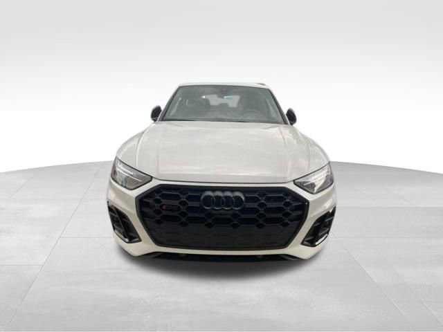 Used 2024 Audi SQ5 Premium Plus w/ Premium Plus Package video 2