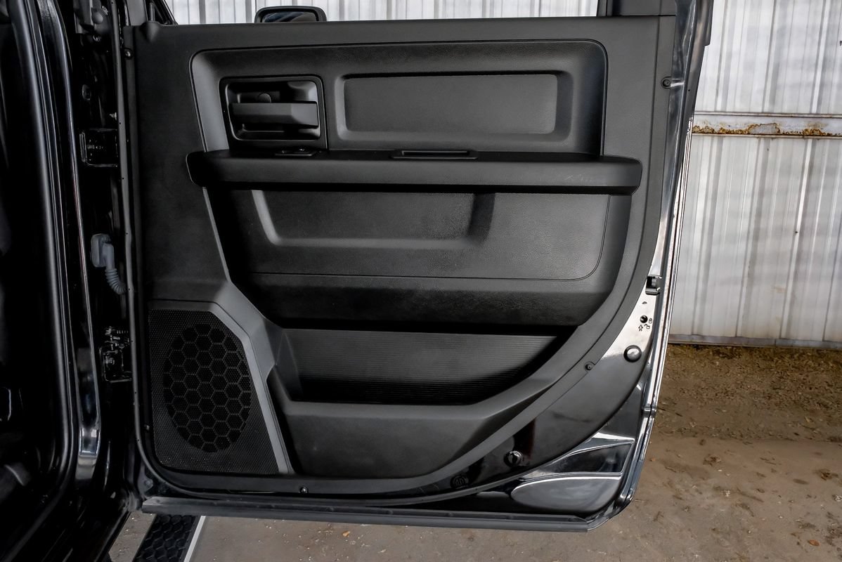 Used 2024 RAM 2500 Tradesman w/ Chrome Appearance Group AWD/4WD image 47