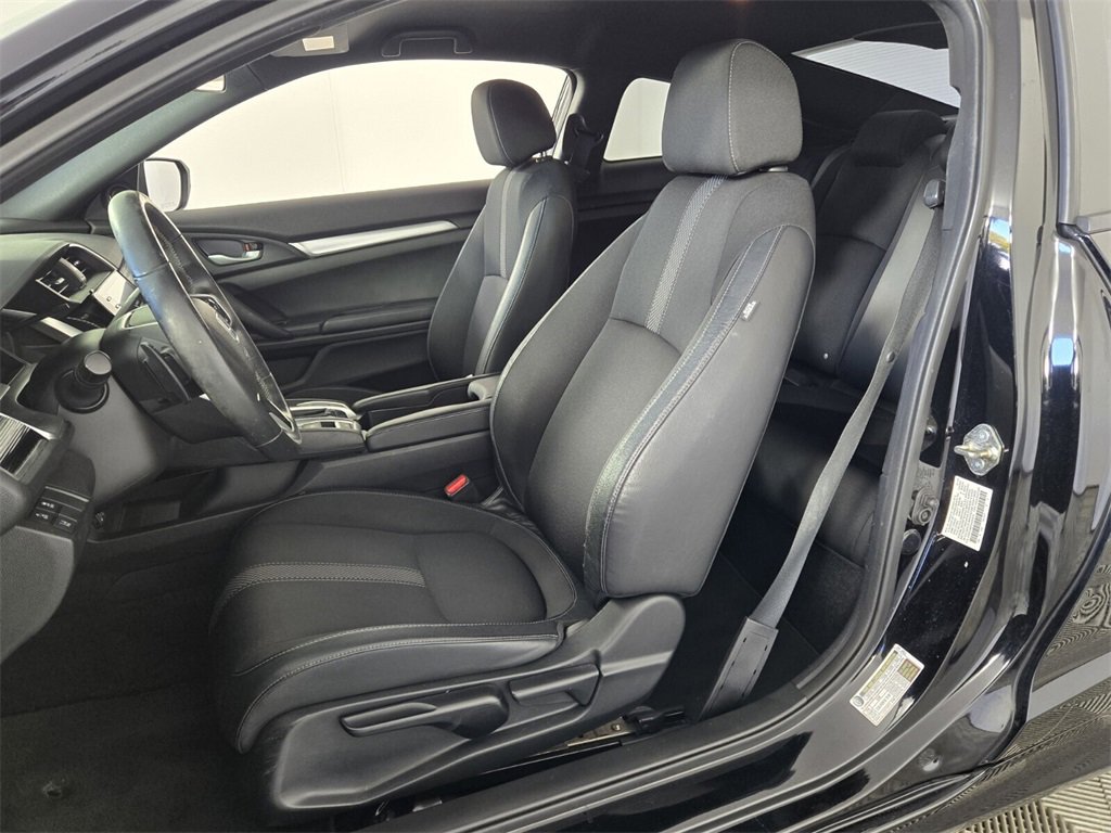 Used 2019 Honda Civic Sport image 6