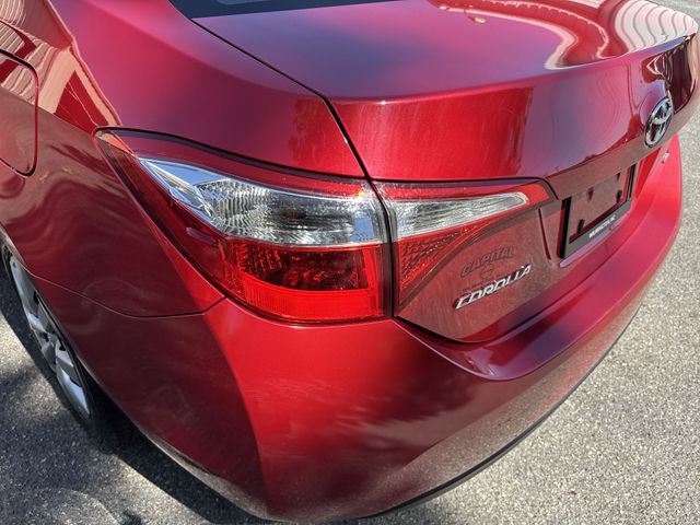 Used 2015 Toyota Corolla LE FWD image 32