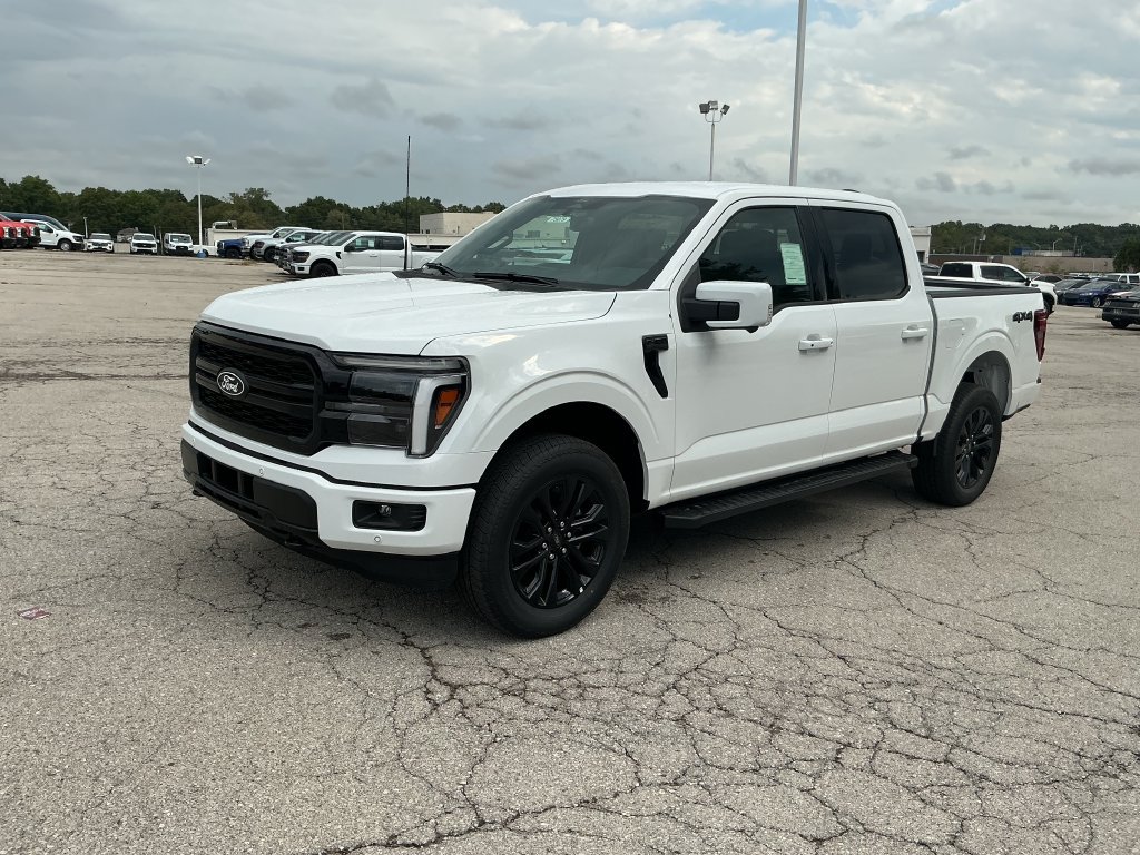 New 2026 Ford F150 Lariat w/ Equipment Group 501A Mid